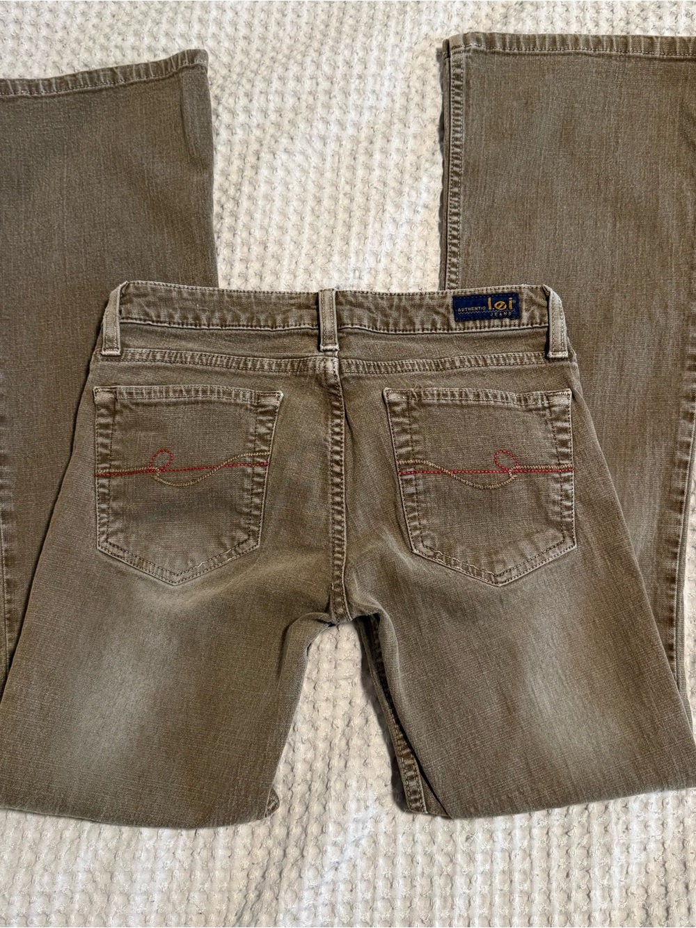 Vintage L.E.I. Y2K Low Rise Flare Jeans Brown Size 1